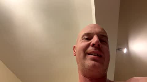 Snapshot of stoodley22 chatting on 11/18/25, 03:49 Stoodley22 online show from 11/18/25, 03:49