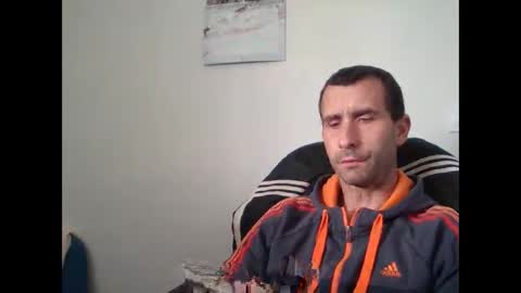 Snapshot of storanex chatting on 12/20/24, 10:05 storanex online show from 12/20/24, 10:05