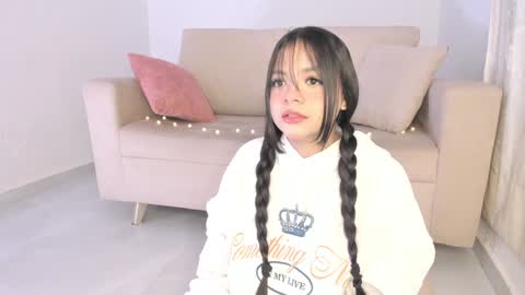 Zoe -INDEPENDENT MODEL online show from 01/26/25, 12:58