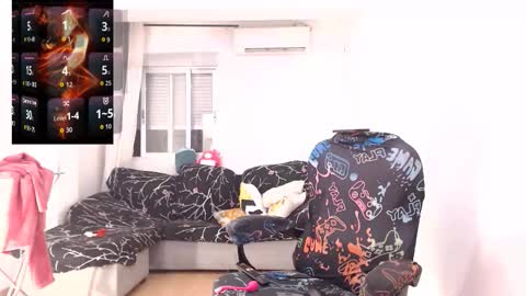 taira altair maturana online show from 12/05/25, 08:49