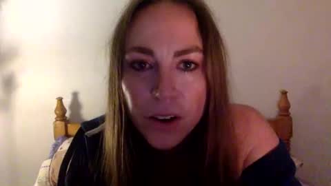 Snapshot of stormy_reeves chatting on 12/17/25, 02:06 Stormy Reeves online show from 12/17/25, 02:06