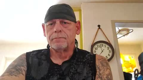 Snapshot of stormynorm14 chatting on 12/01/25, 04:34 stormynorm14 online show from 12/01/25, 04:34