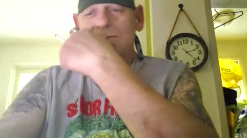 Snapshot of stormynorm14 chatting on 12/17/25, 07:20 stormynorm14 online show from 12/17/25, 07:20