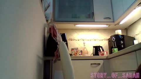 Snapshot of story_of_sarah chatting on 02/17/26, 09:39 Sarah online show from 02/17/26, 09:39