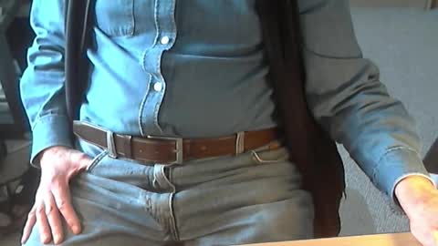 Dave online show from 04/12/26, 02:22