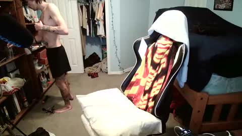str8whiteboy21 online show from 02/12/25, 05:37