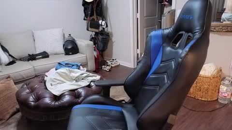 str8whiteboy21 online show from 09/23/25, 04:04