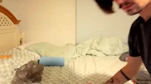 str8whiteboy21 online show from 11/14/25, 01:26