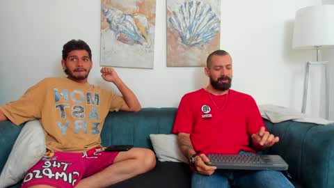 straight__friends online show from 04/01/26, 01:41