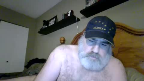Snapshot of straightbear4you chatting on 08/02/26, 11:08 Straightbear4you online show from 08/02/26, 11:08