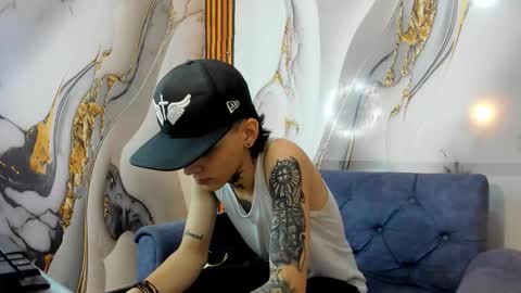 Snapshot of straightboy_nick chatting on 09/29/25, 07:13 NICK online show from 09/29/25, 07:13