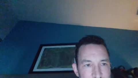 Snapshot of straighthungmarriedman chatting on 12/15/25, 11:31 straighthungmarriedman online show from 12/15/25, 11:31