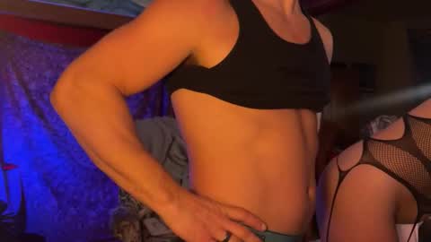 Snapshot of straightishd chatting on 11/09/25, 10:35 Cowboy Zuhly online show from 11/09/25, 10:35