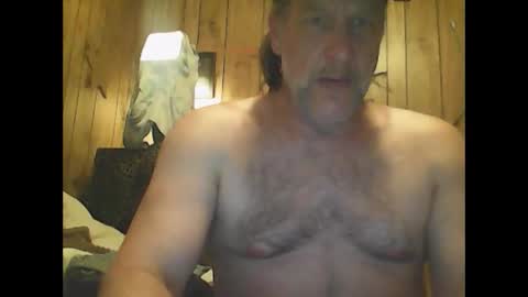 Snapshot of straightmaletouse chatting on 04/21/26, 05:36 straightmaletouse online show from 04/21/26, 05:36