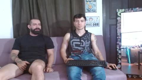 Snapshot of straightopenminds chatting on 11/11/25, 02:06 straightopenminds online show from 11/11/25, 02:06