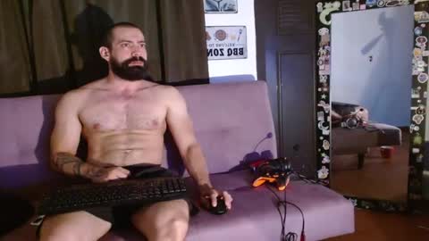 Snapshot of straightopenminds chatting on 11/13/25, 11:58 straightopenminds online show from 11/13/25, 11:58