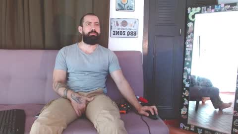 Snapshot of straightopenminds chatting on 01/09/26, 03:59 straightopenminds online show from 01/09/26, 03:59