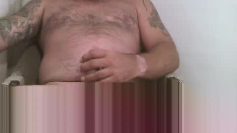 Snapshot of straightstroker81 chatting on 11/18/25, 11:14 straightstroker81 online show from 11/18/25, 11:14