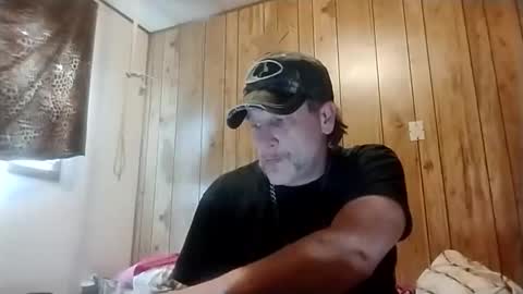 straighttoy online show from 02/20/25, 08:47