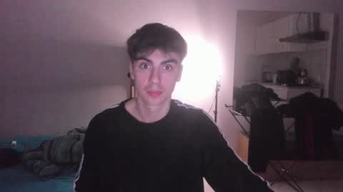 Ray online show from 03/18/26, 07:39