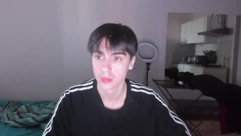 Ray online show from 04/12/26, 04:17