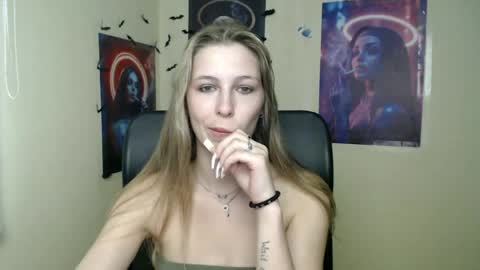 Amalia online show from 07/08/26, 05:45