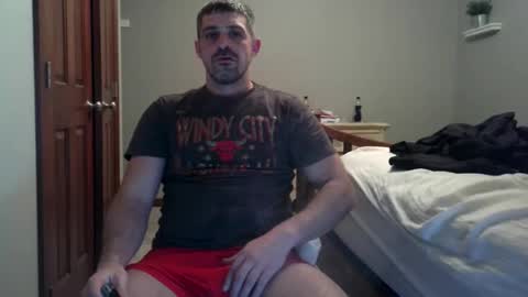 Snapshot of strangeratnight87 chatting on 02/11/26, 05:23 strangeratnight87 online show from 02/11/26, 05:23