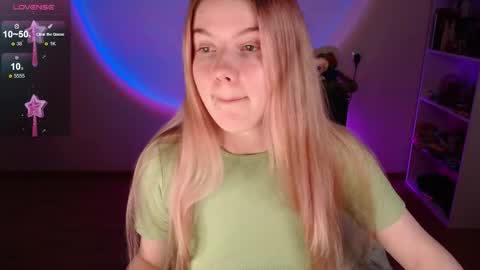 Juli online show from 02/15/26, 04:31