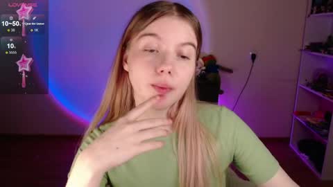 Juli online show from 04/11/26, 07:45