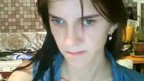 Strawberry Storm online show from 10/16/25, 12:22