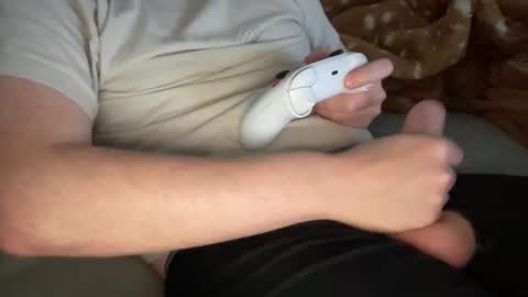 Snapshot of strawberryblnd chatting on 11/01/25, 08:05 StrawberryBlnd online show from 11/01/25, 08:05