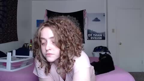 Strawberrylotsacake online show from 03/25/26, 03:29