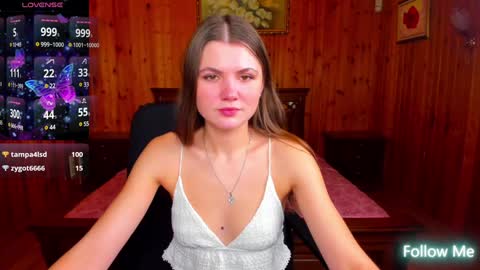 Strawberrylux online show from 01/11/25, 06:45