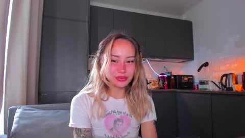 Tati and Lola online show from 09/27/25, 07:35