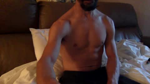 Snapshot of stringin69 chatting on 09/12/25, 01:00 stringin69 online show from 09/12/25, 01:00