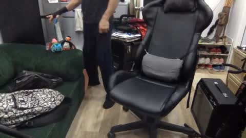 Snapshot of stringin69 chatting on 02/22/26, 07:29 stringin69 online show from 02/22/26, 07:29