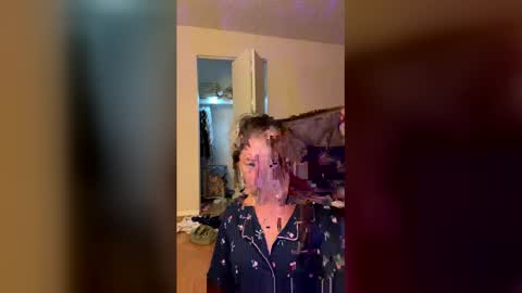 Snapshot of stripperinaz chatting on 02/04/26, 03:12 shorti online show from 02/04/26, 03:12