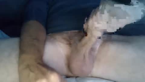 Snapshot of strokes_for_you chatting on 10/17/25, 01:53 strokes_for_you online show from 10/17/25, 01:53