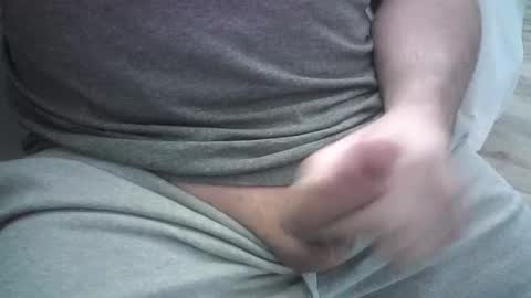 Snapshot of strokin8219621 chatting on 02/07/25, 08:42 Strokin online show from 02/07/25, 08:42