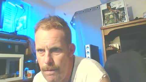 Snapshot of strokingjoe14585 chatting on 02/22/26, 11:42 strokingjoe14585 online show from 02/22/26, 11:42