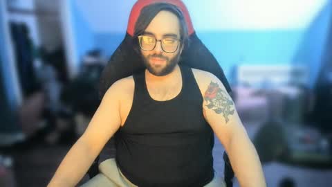 Snapshot of strokingslow420 chatting on 11/19/25, 11:10 Johnny online show from 11/19/25, 11:10