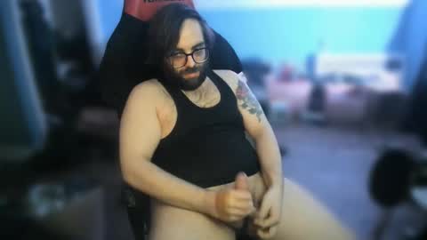 Snapshot of strokingslow420 chatting on 12/20/25, 07:15 Johnny online show from 12/20/25, 07:15