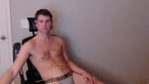 Snapshot of strokinwonder chatting on 11/26/25, 02:56 Bo Berns online show from 11/26/25, 02:56