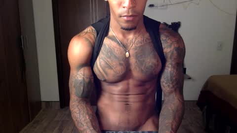 Snapshot of strong_blackboy chatting on 02/06/26, 03:00 strong blackboy online show from 02/06/26, 03:00