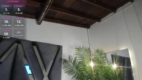 Alexa   online show from 12/05/25, 10:57