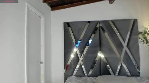 Alexa   online show from 01/15/26, 10:42