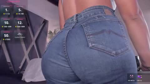 Alexa   online show from 03/30/26, 11:11