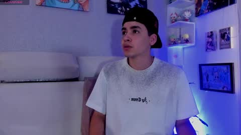 strong_rock69 online show from 04/07/26, 04:07