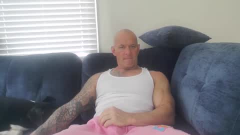 StrongAndHard online show from 11/09/25, 03:43