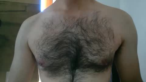 Snapshot of strongandmanly chatting on 01/06/25, 08:39 Strongandmanly online show from 01/06/25, 08:39